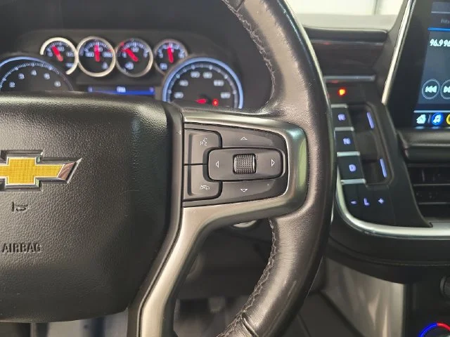Used 2021 Graywood Metallic Chevrolet LT image 31