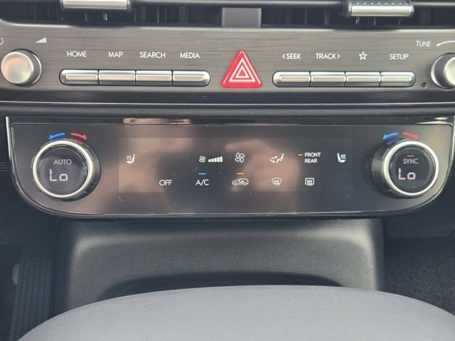 New 2026 White Hyundai SEL FWD image 13