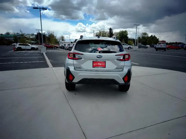New 2026 ICE SILVER METALLIC Subaru Premium image 4