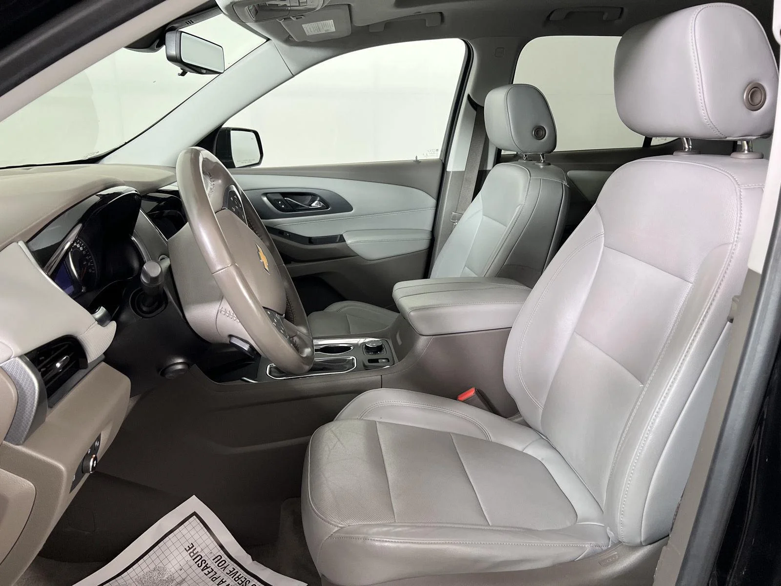 Used 2020 Mosaic Black Metallic Chevrolet Premier image 31