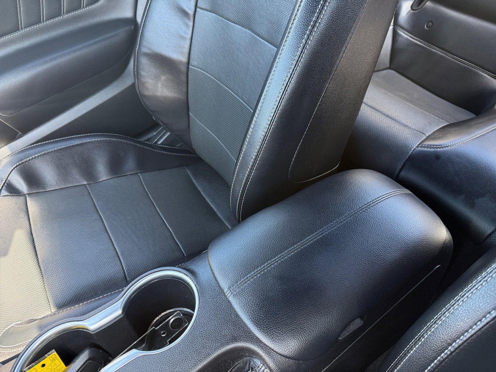 Certified Used 2020 Magnetic Ford GT Premium image 14