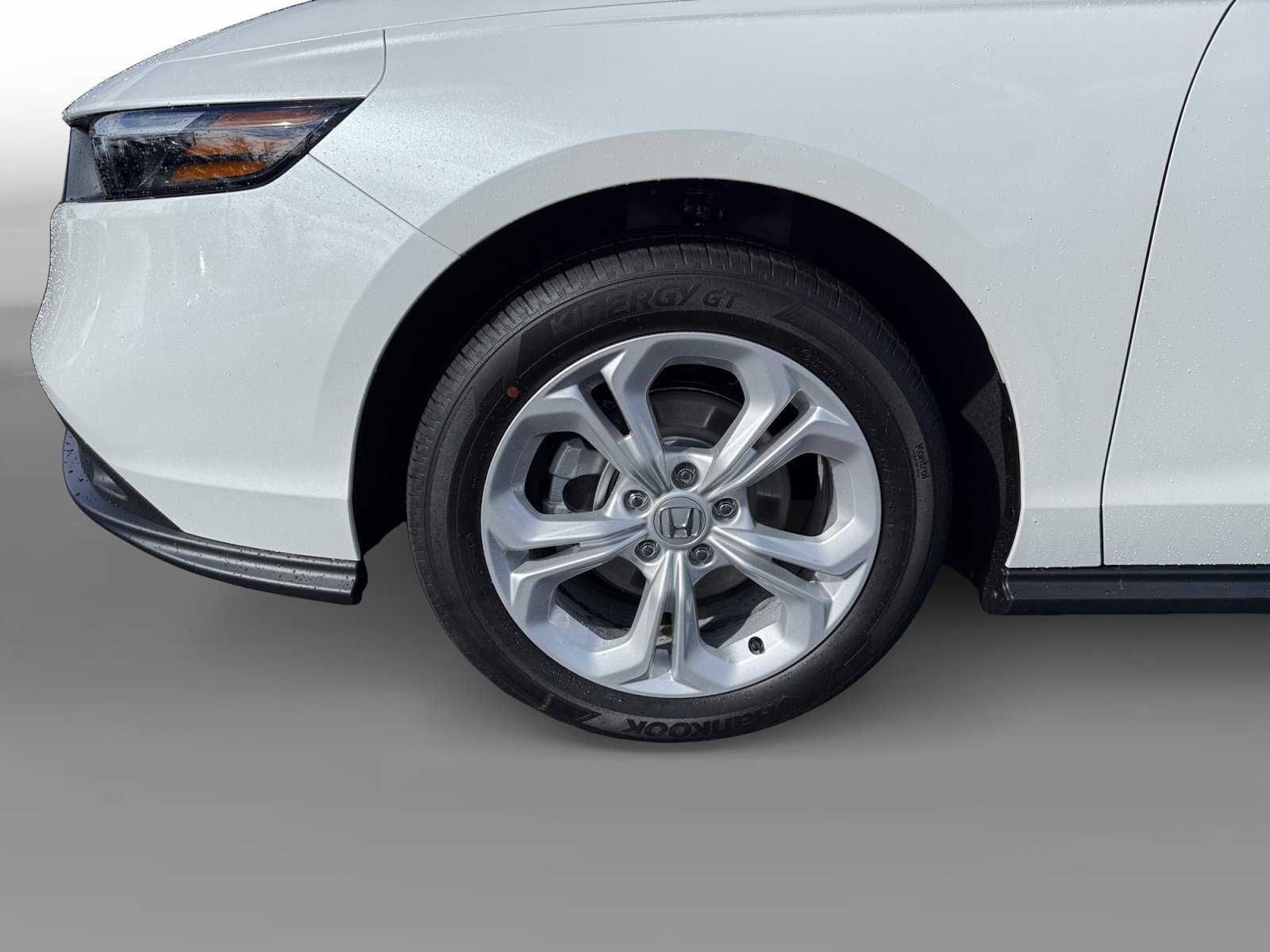New 2026 Platinum White Pearl Honda LX image 9