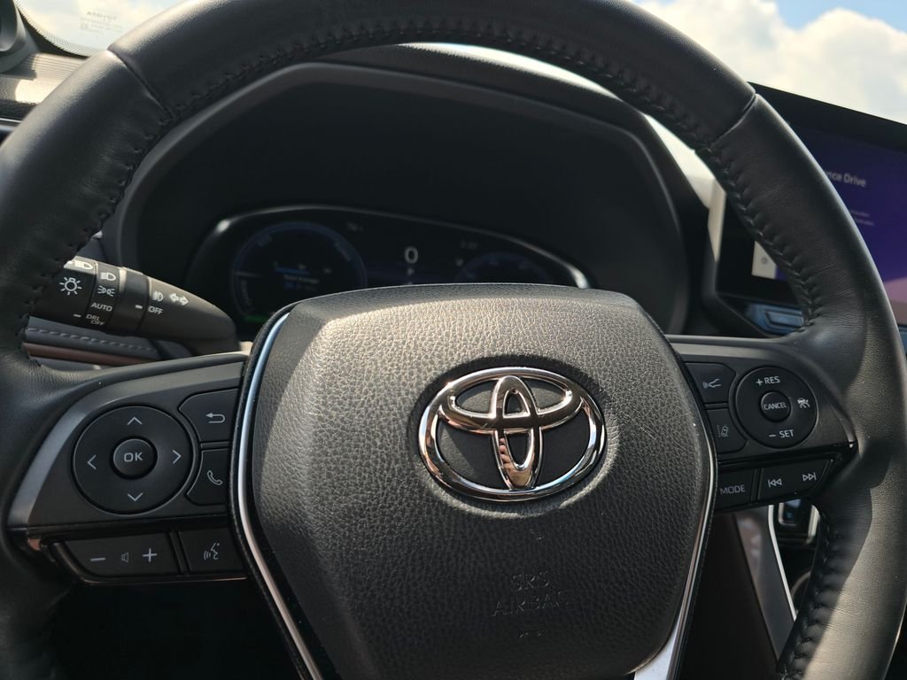 Used 2023 Red Toyota Limited image 22