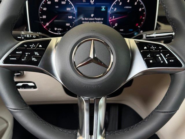 2025 Mercedes-Benz GLC Base - Photo 10