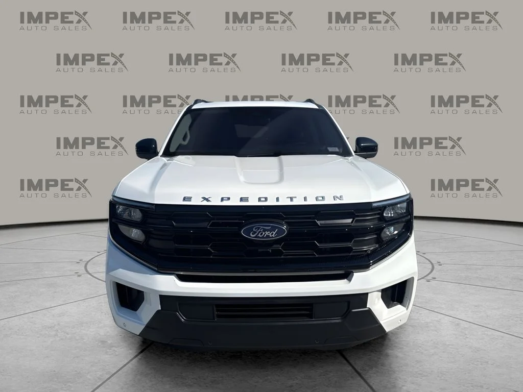 Used 2025 White Ford Active image 8