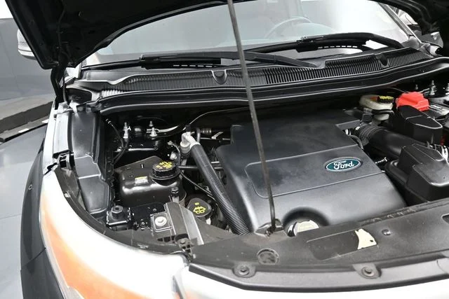 Used 2015 Black Ford XLT image 42