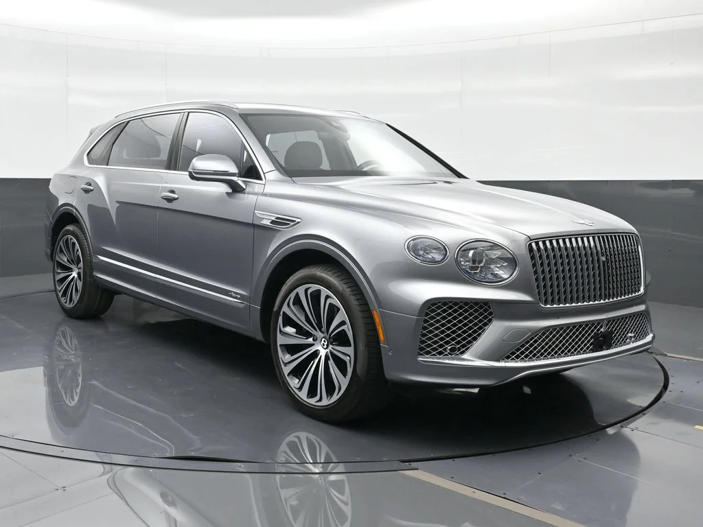 Certified Used 2024  Bentley  image 13