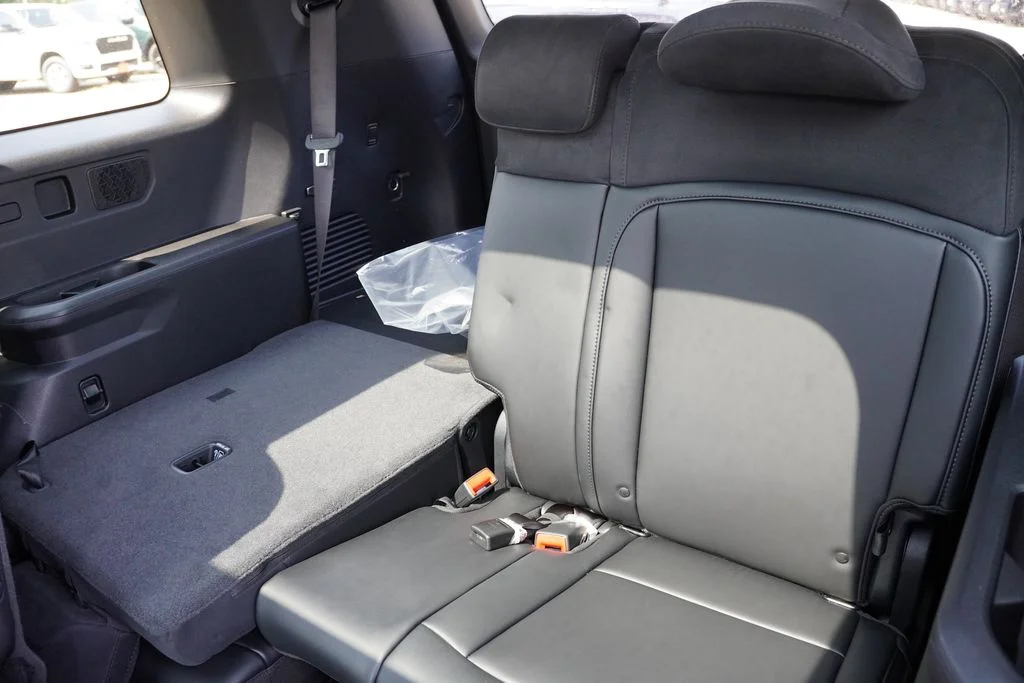 New 2027 Ebony Black Kia SX Prestige image 14