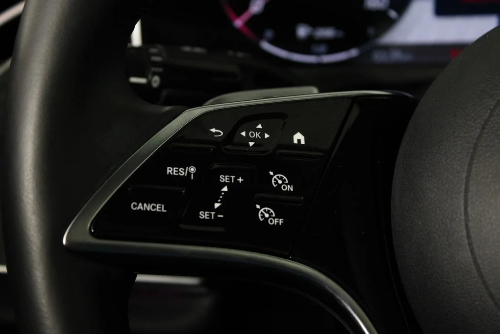 Used 2024 White Mercedes-Benz E 350 image 25
