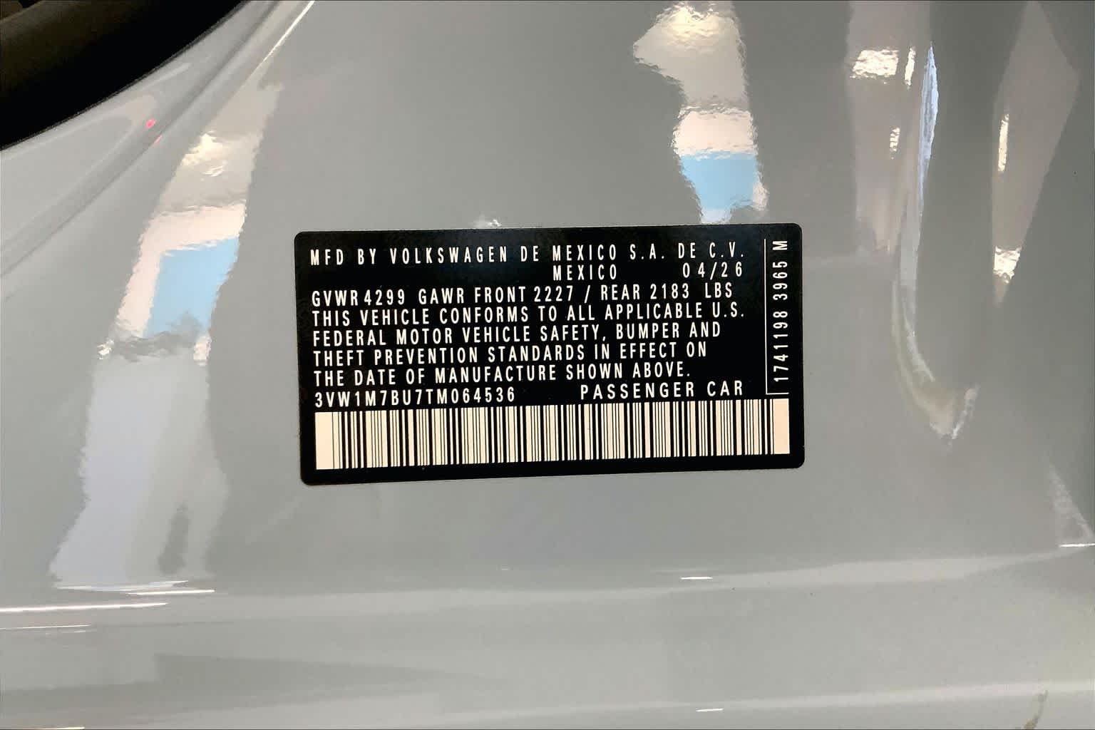 New 2026 Monument Gray w/Deep Black Roof Volkswagen Autobahn image 18