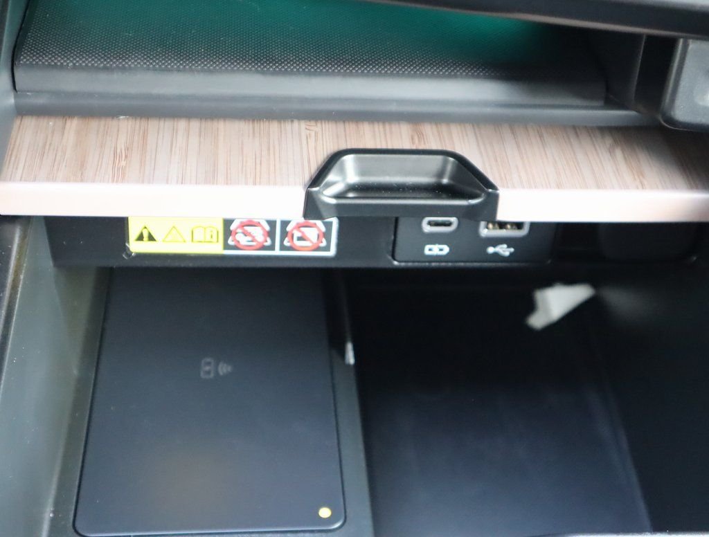 2025 Lexus RX 350 - Photo 32