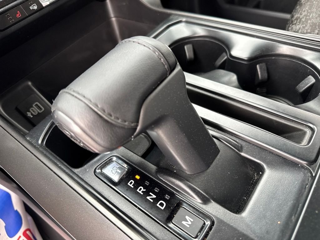 Used 2025 Antimatter Blue Metallic Ford Tremor image 34