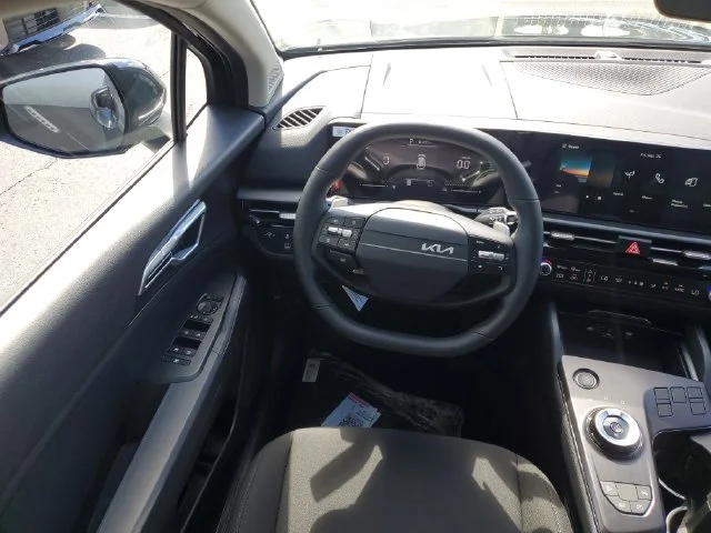 New 2027 Gravity Gray Kia LX image 13