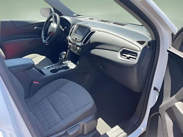 Used 2024 White Chevrolet LT image 11