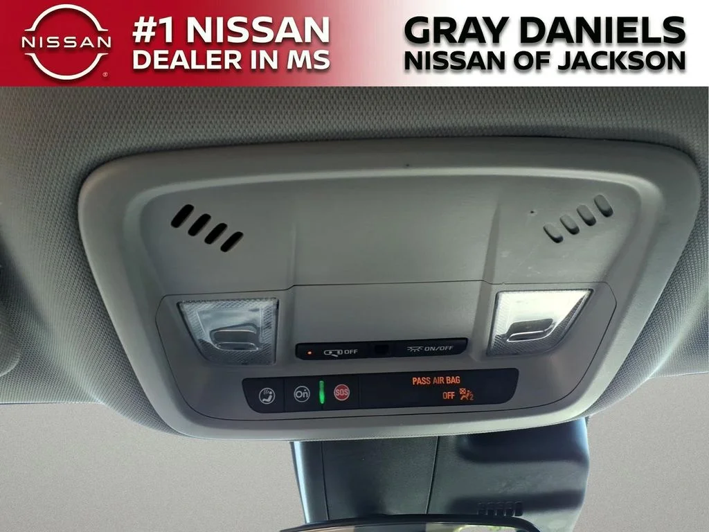 Used 2024 White Chevrolet LT image 21