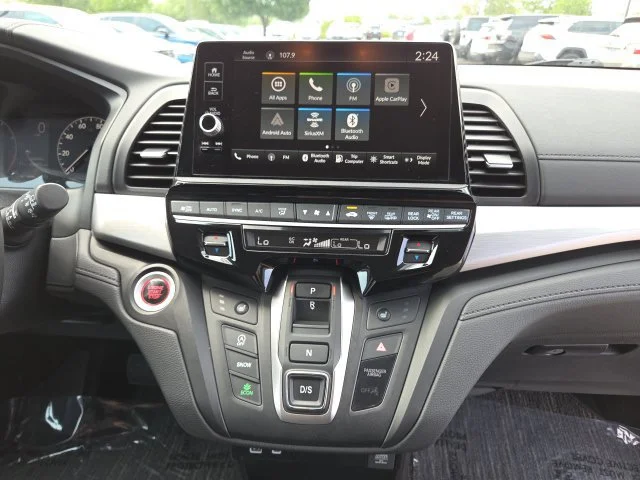 Used 2025 Modern Steel Honda EX-L image 27
