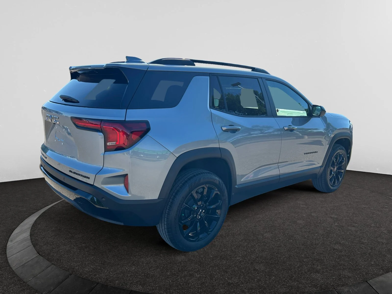 New 2027 Sterling Metallic GMC AWD Elevation image 5
