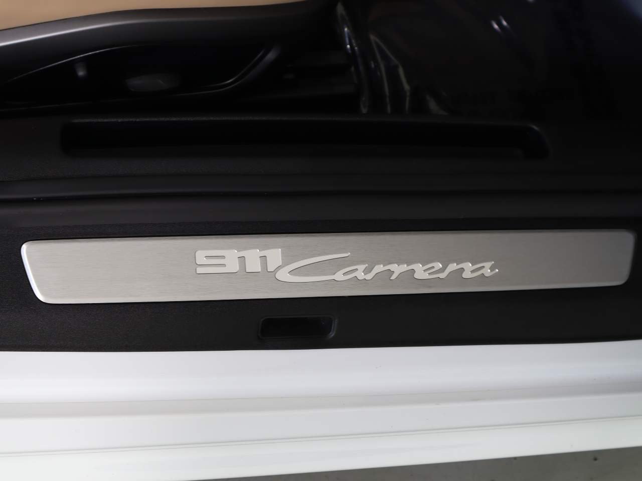 Used 2022 White Porsche Carrera image 21