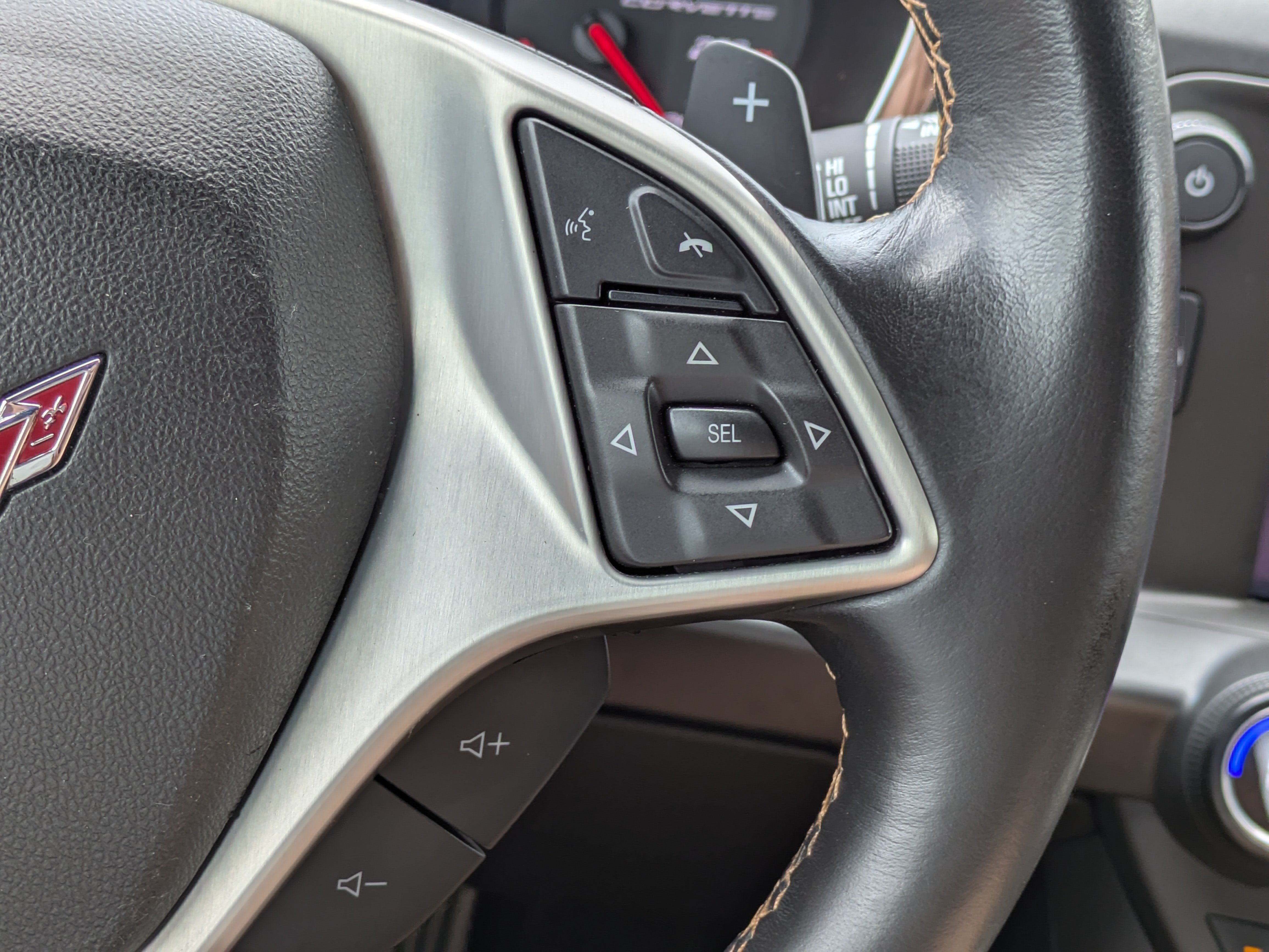 Used 2014 Crystal Red Tintcoat Chevrolet Z51 3LT image 23