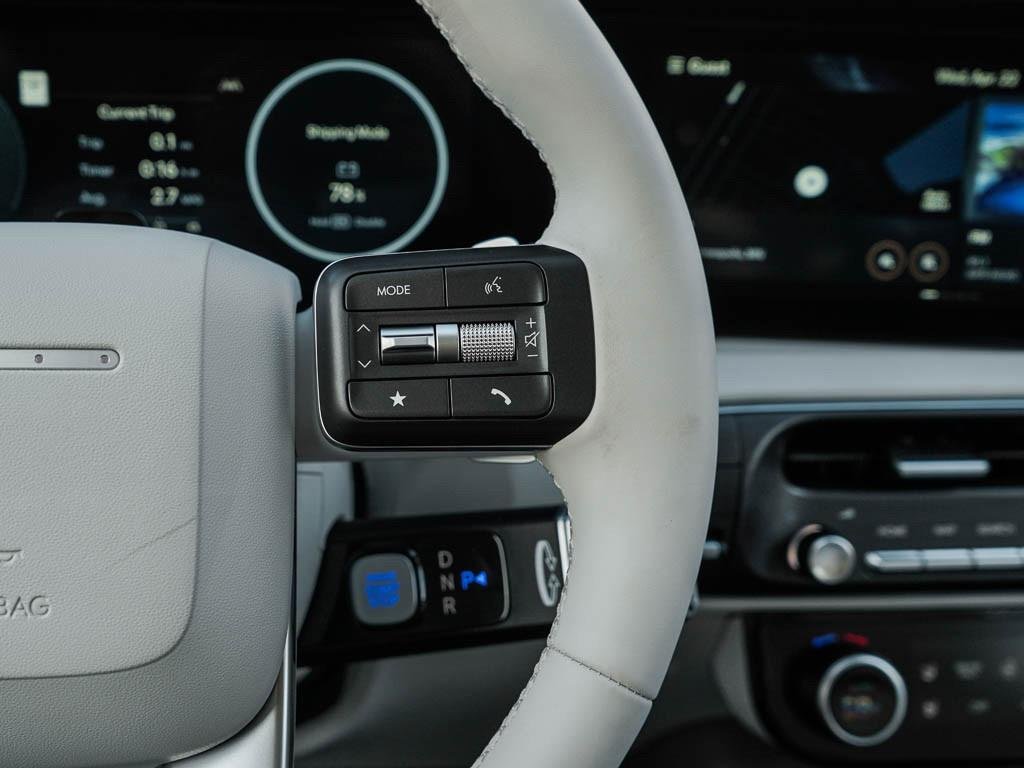 New 2026 Classy Blue Pearl Hyundai SEL Premium 8P AWD image 50