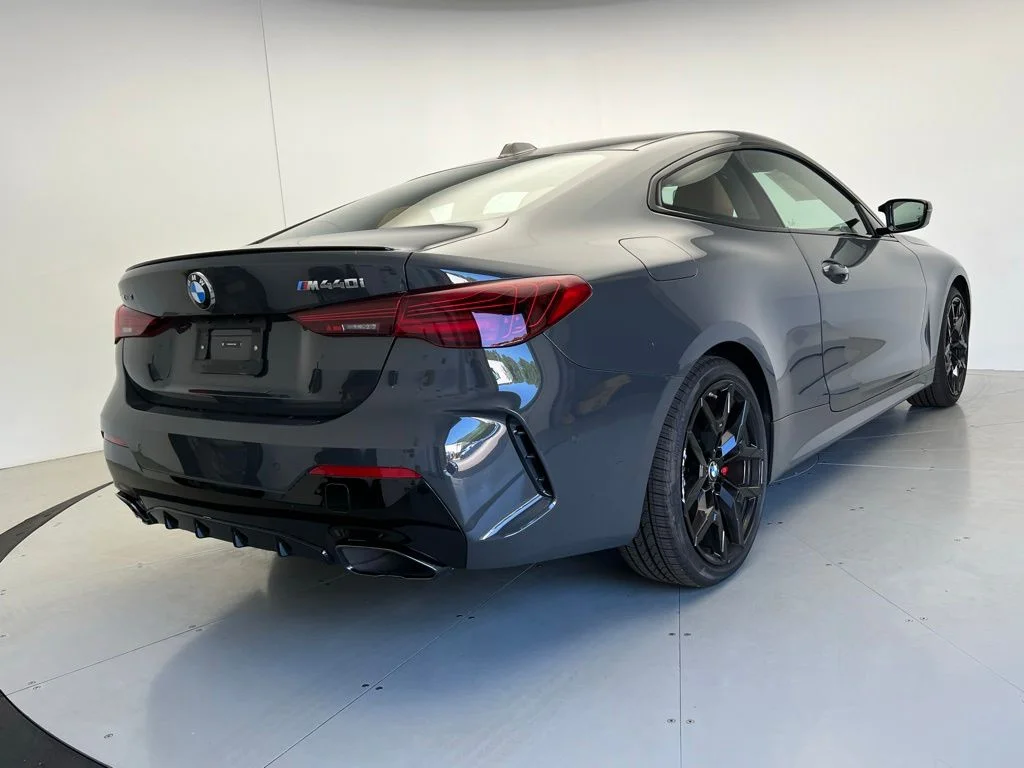 Certified Used 2026 Dravit Grey Metallic BMW M440i xDrive image 3