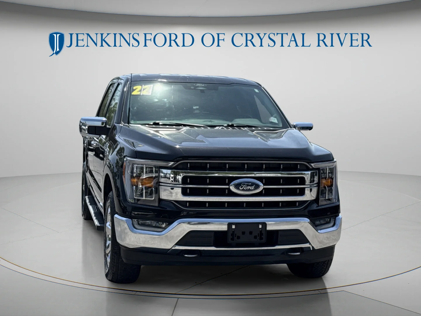 Used 2022 Agate Black Metallic Ford LARIAT image 17