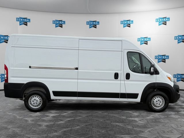 Used 2026 White Ram High Roof image 6