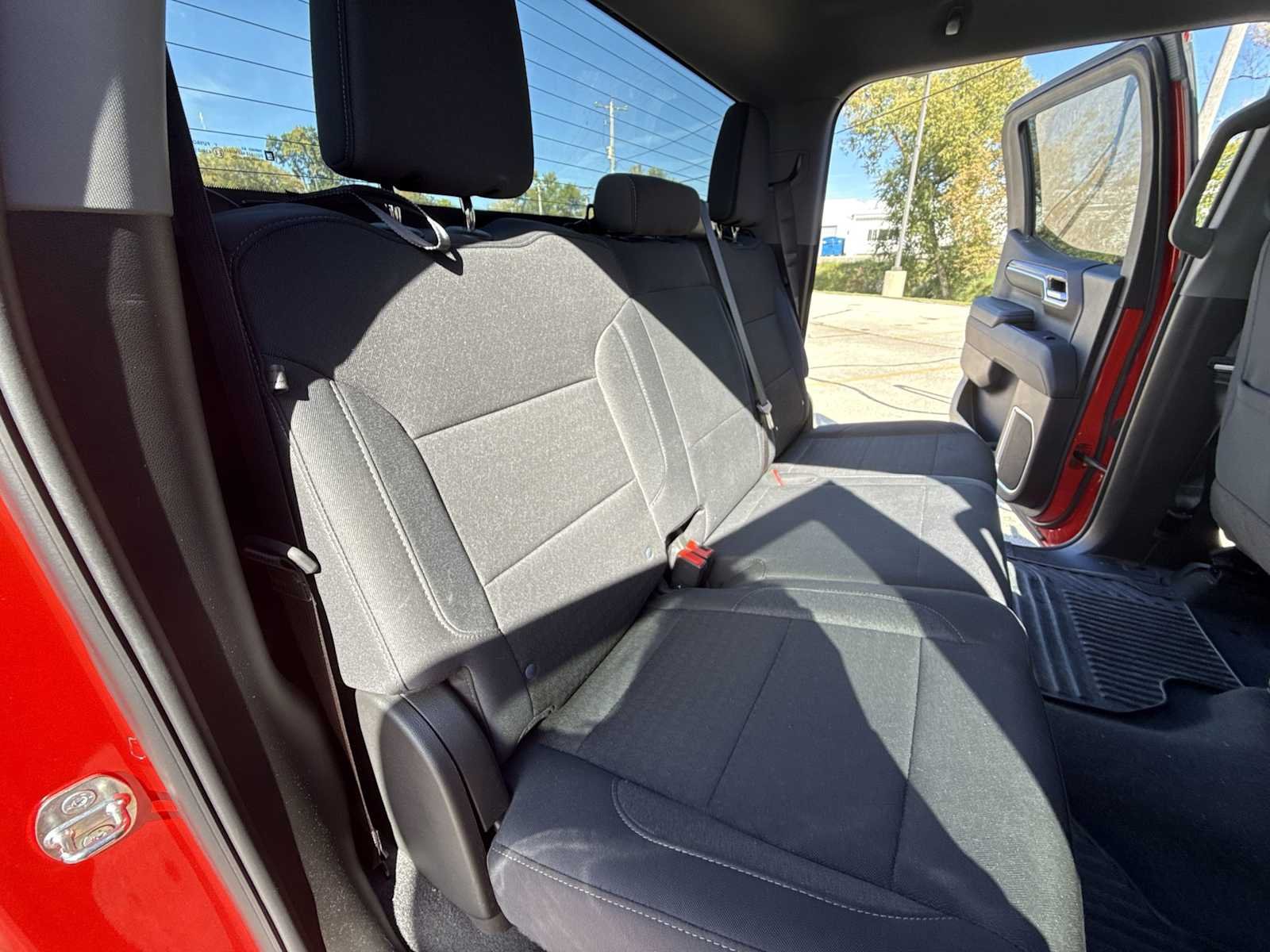 2024 Chevrolet Silverado 1500 LT - Photo 25