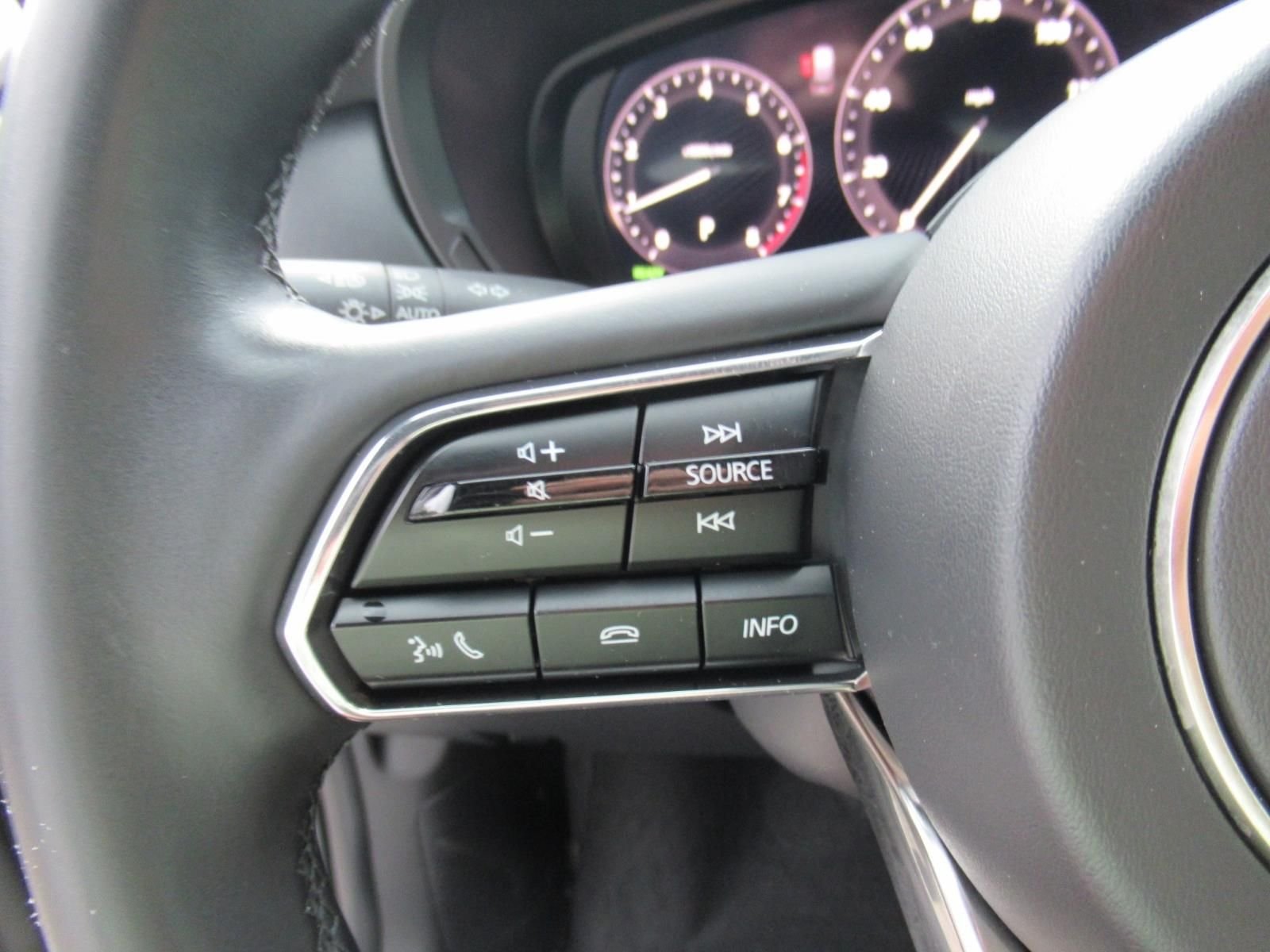 Used 2025 White Mazda 3.3 Turbo Premium Plus image 22