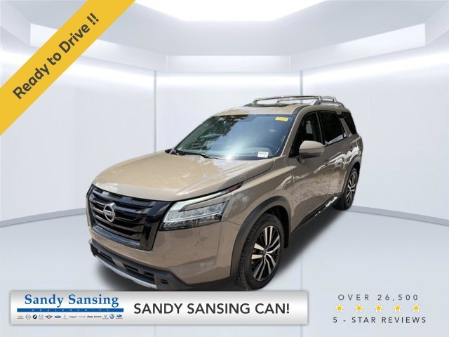 2023 Nissan Pathfinder Platinum