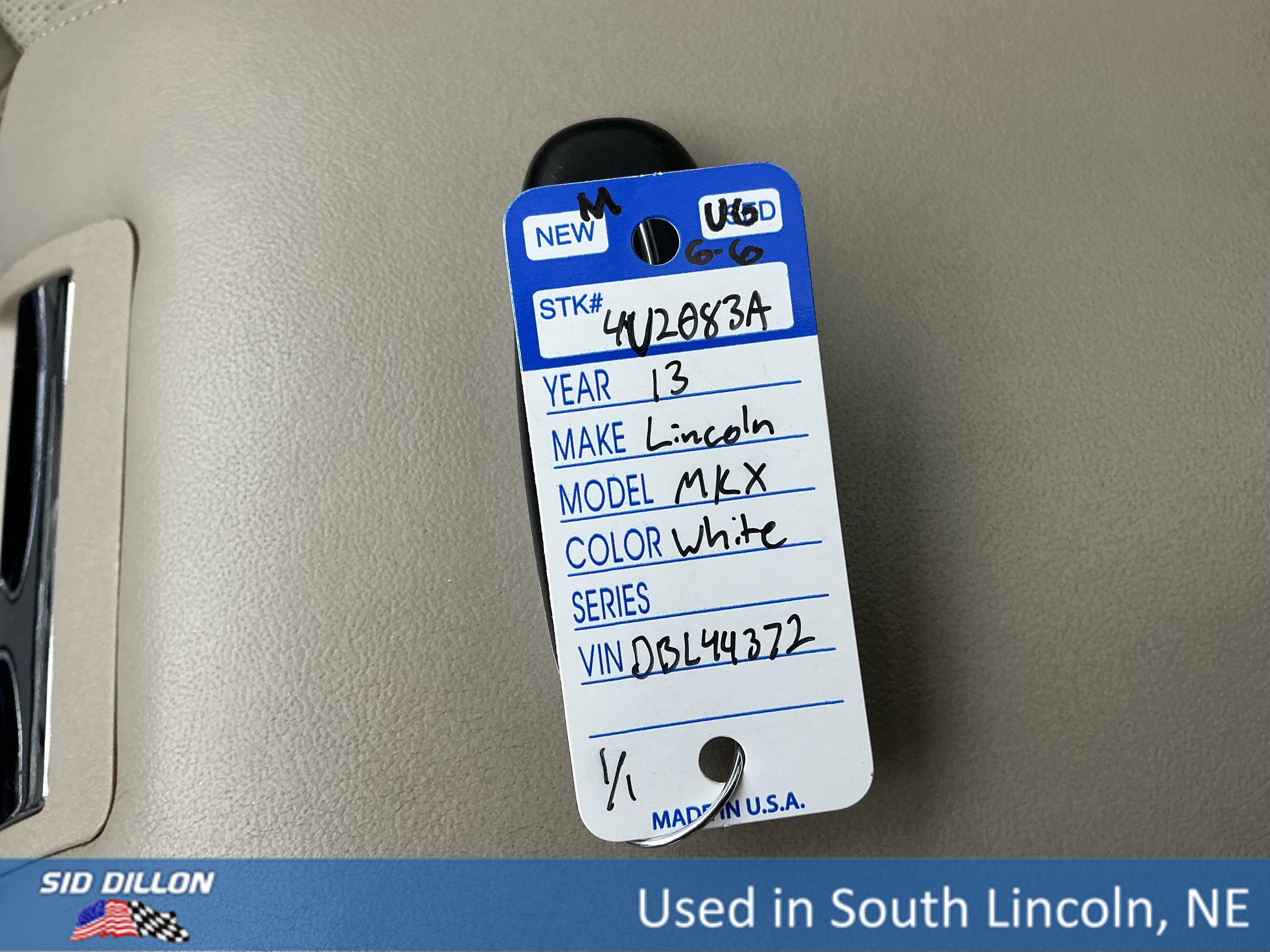 Used 2013  Lincoln  image 7