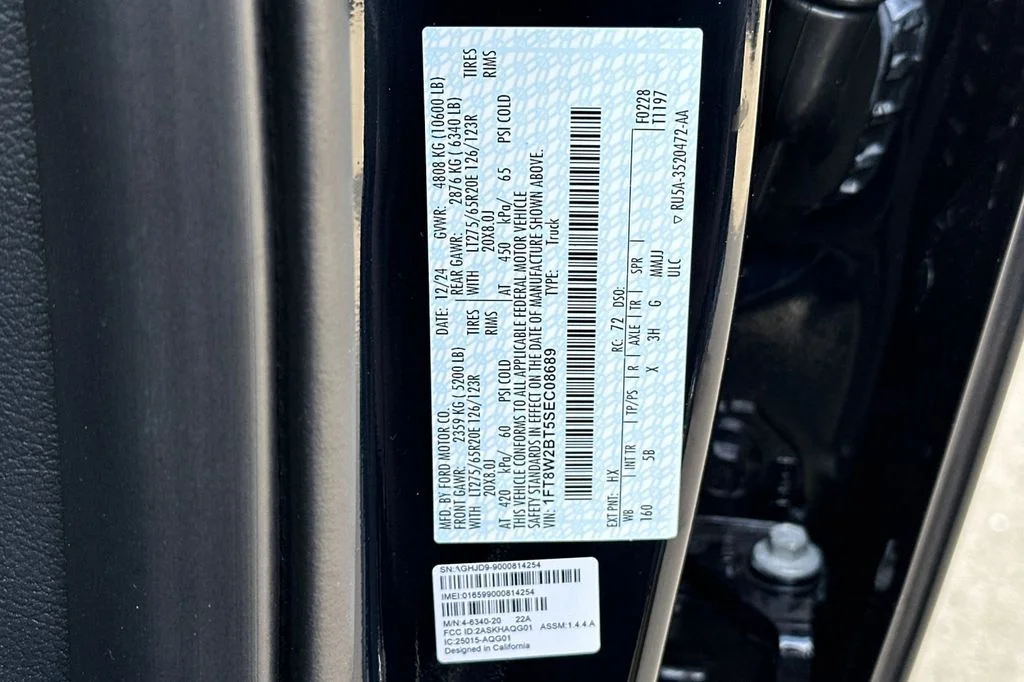 New 2025 Blue Metallic Ford F-250® Lariat® image 27
