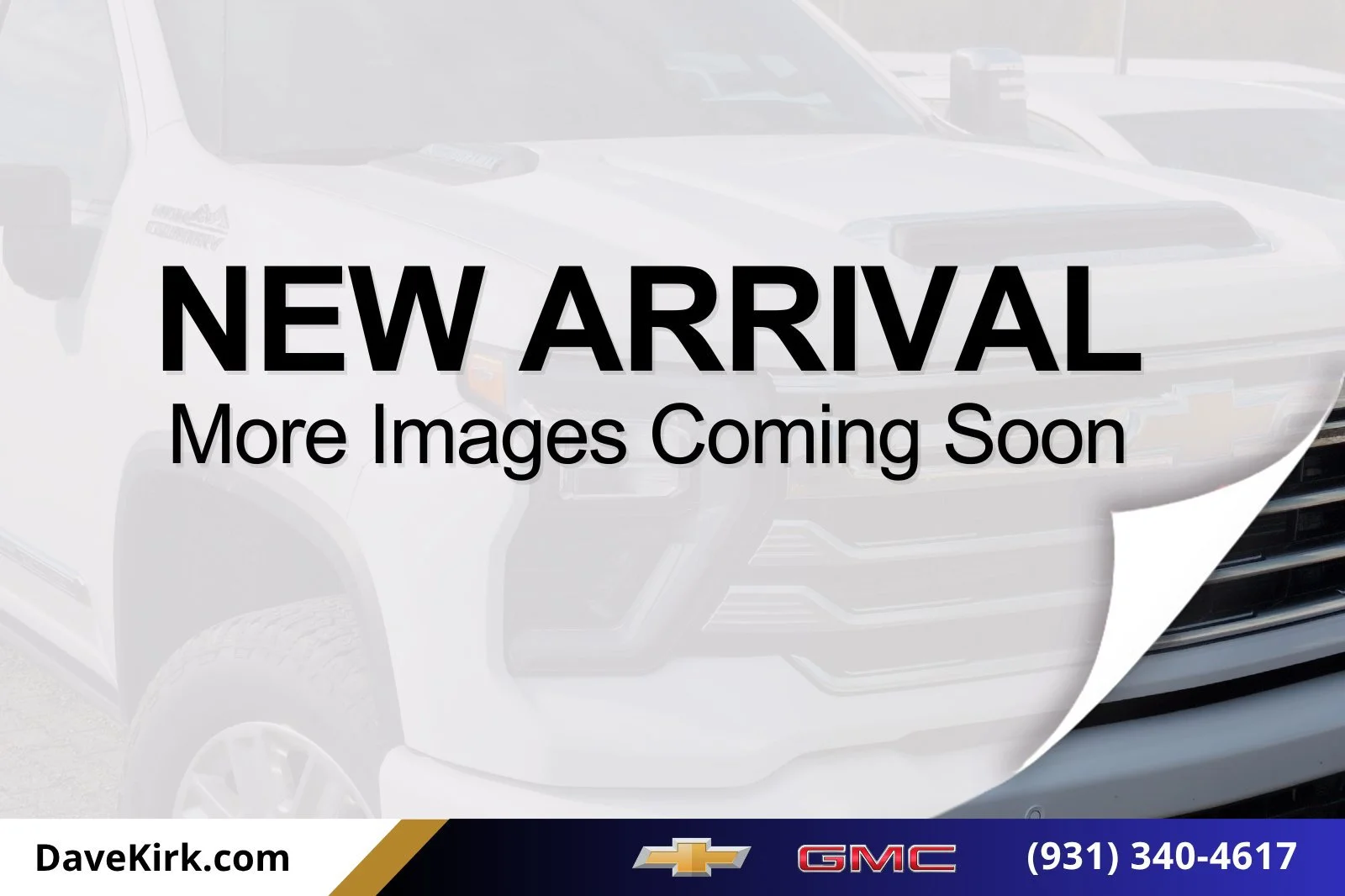Used 2024 Summit White Chevrolet High Country image 1