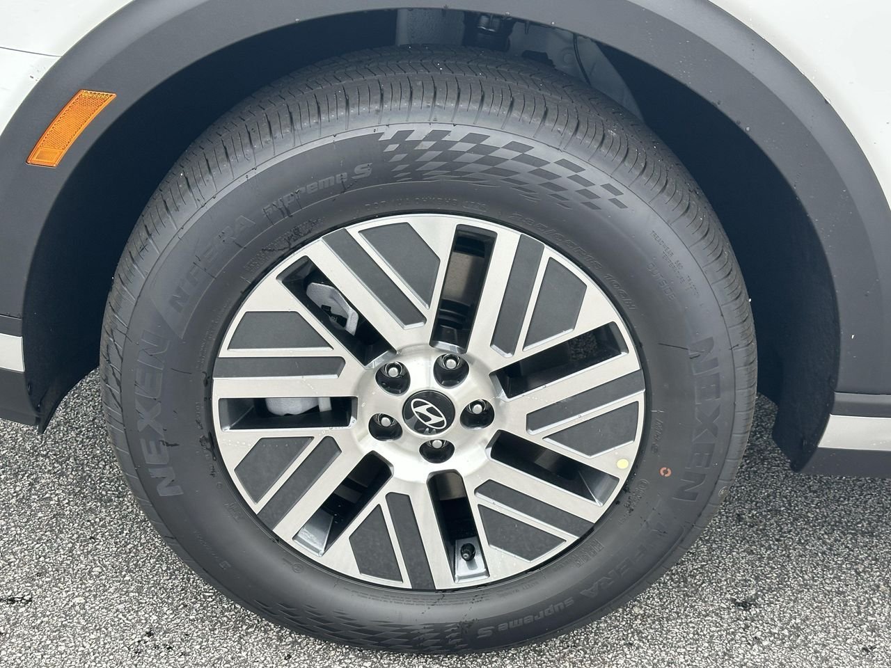 New 2026 Creamy White Pearl Hyundai Blue SEL Premium 7P image 11