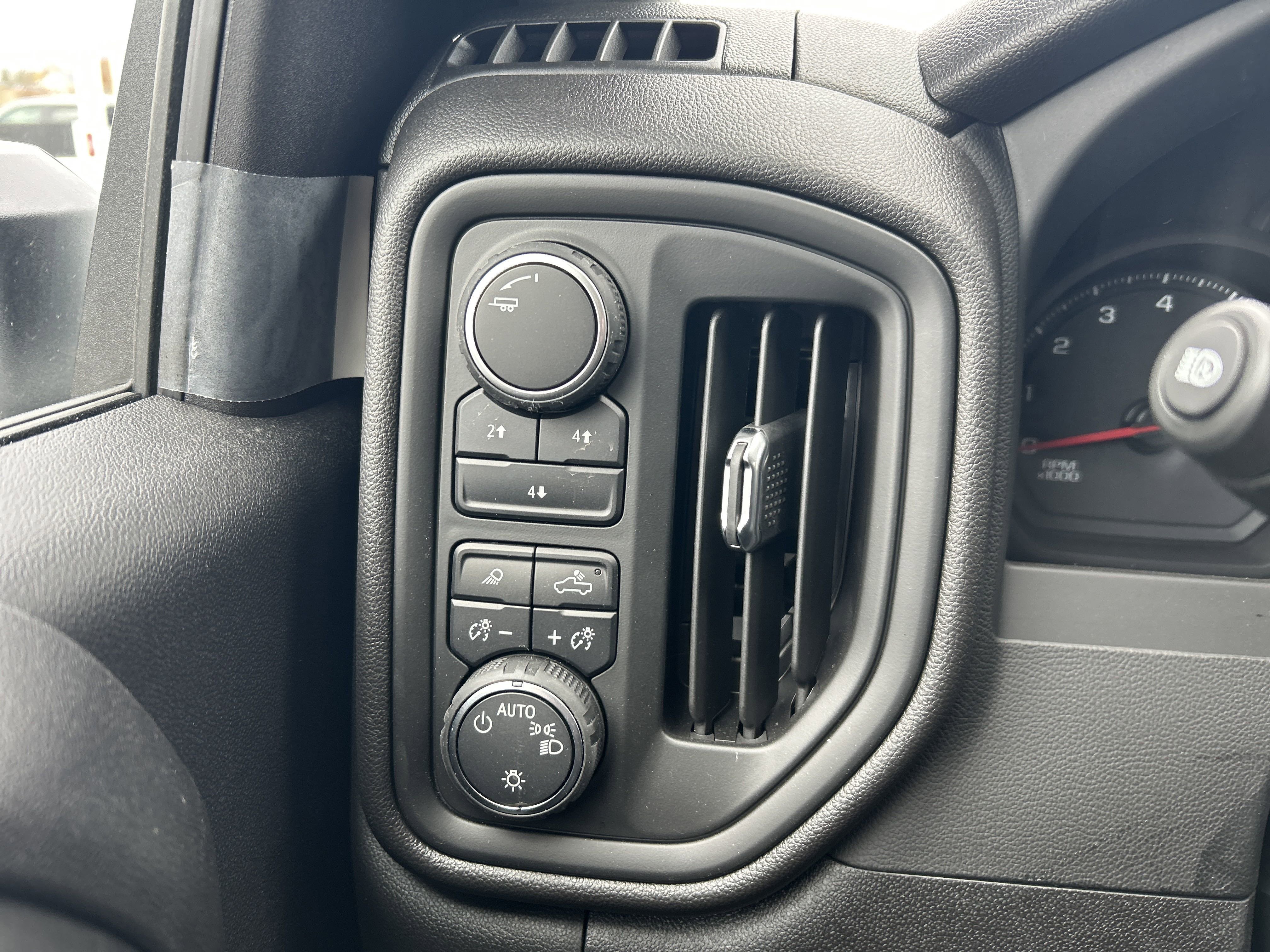 New 2025 Summit White Chevrolet Work Truck image 11