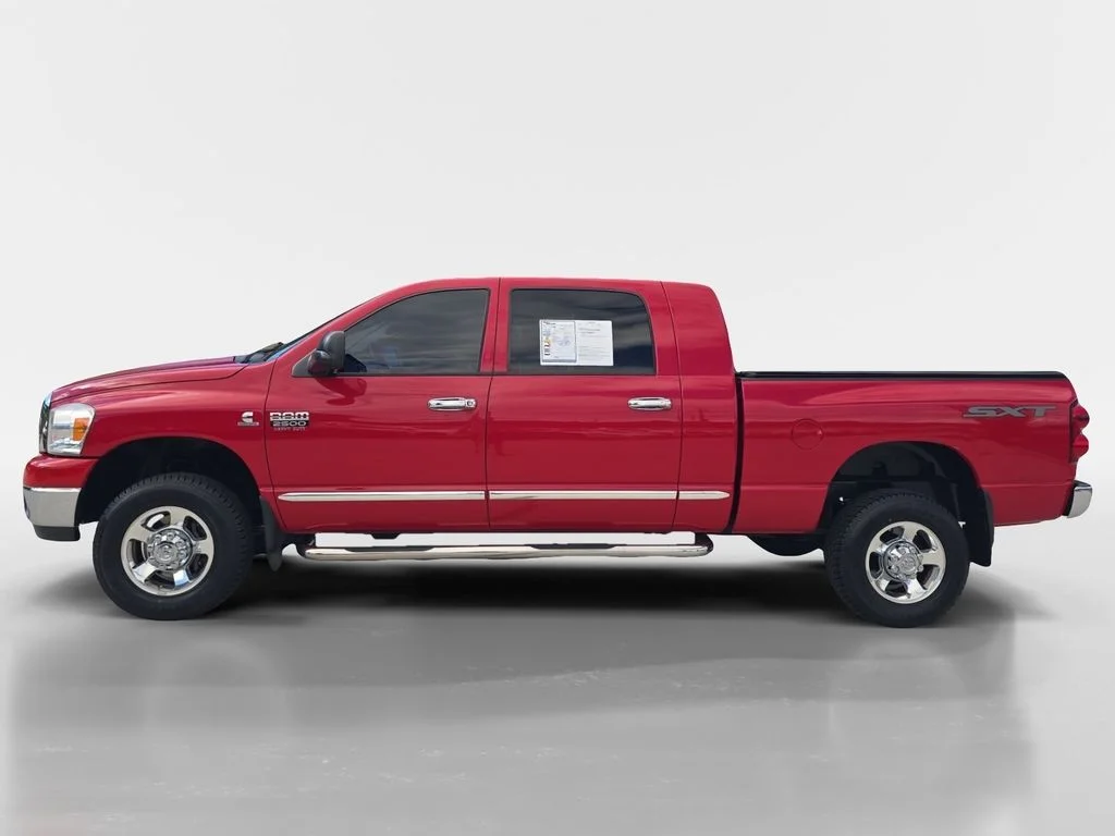 Used 2008 Flame Red Clearcoat Dodge SXT image 6