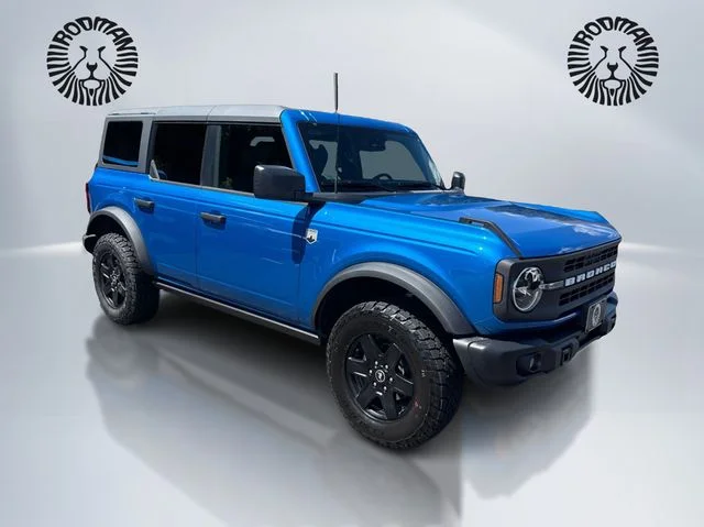 New 2025 Velocity Blue Metallic Ford Big Bend® image 3