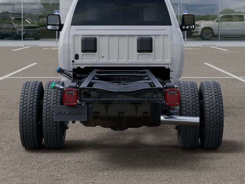 New 2025 Bright White Clearcoat RAM Tradesman image 13