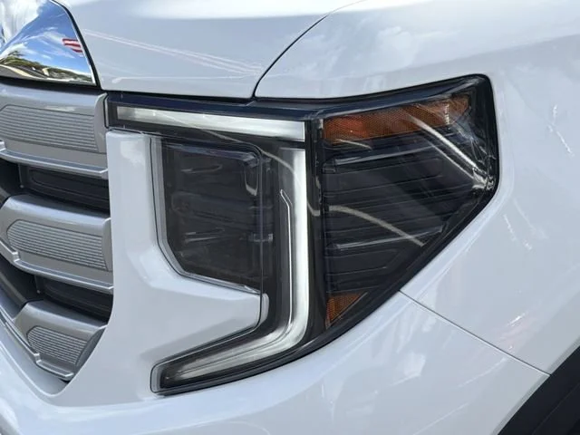 New 2026 Summit White GMC SLE image 9