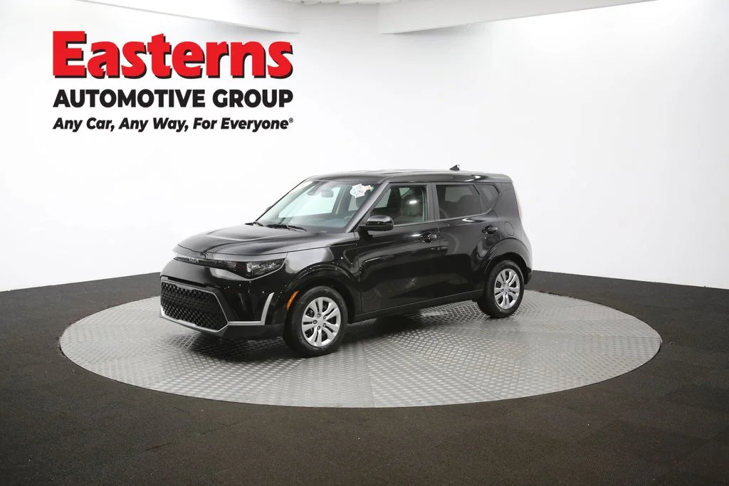 Used 2023 Black Kia LX image 55