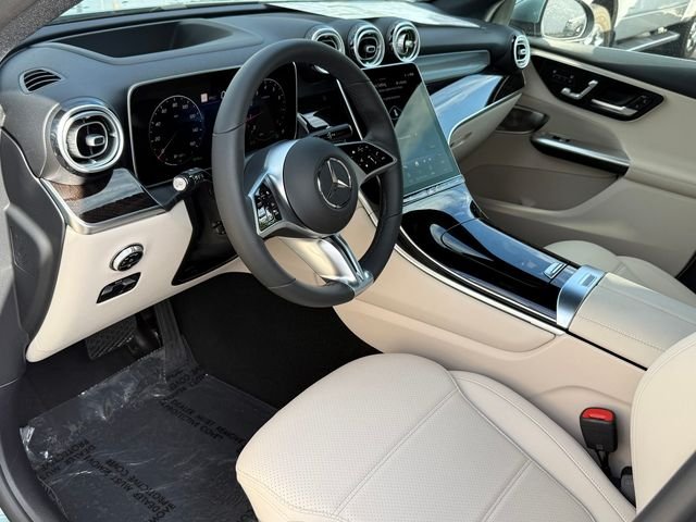 New 2026 Verde Silver Metallic Mercedes-Benz GLC 300 image 10