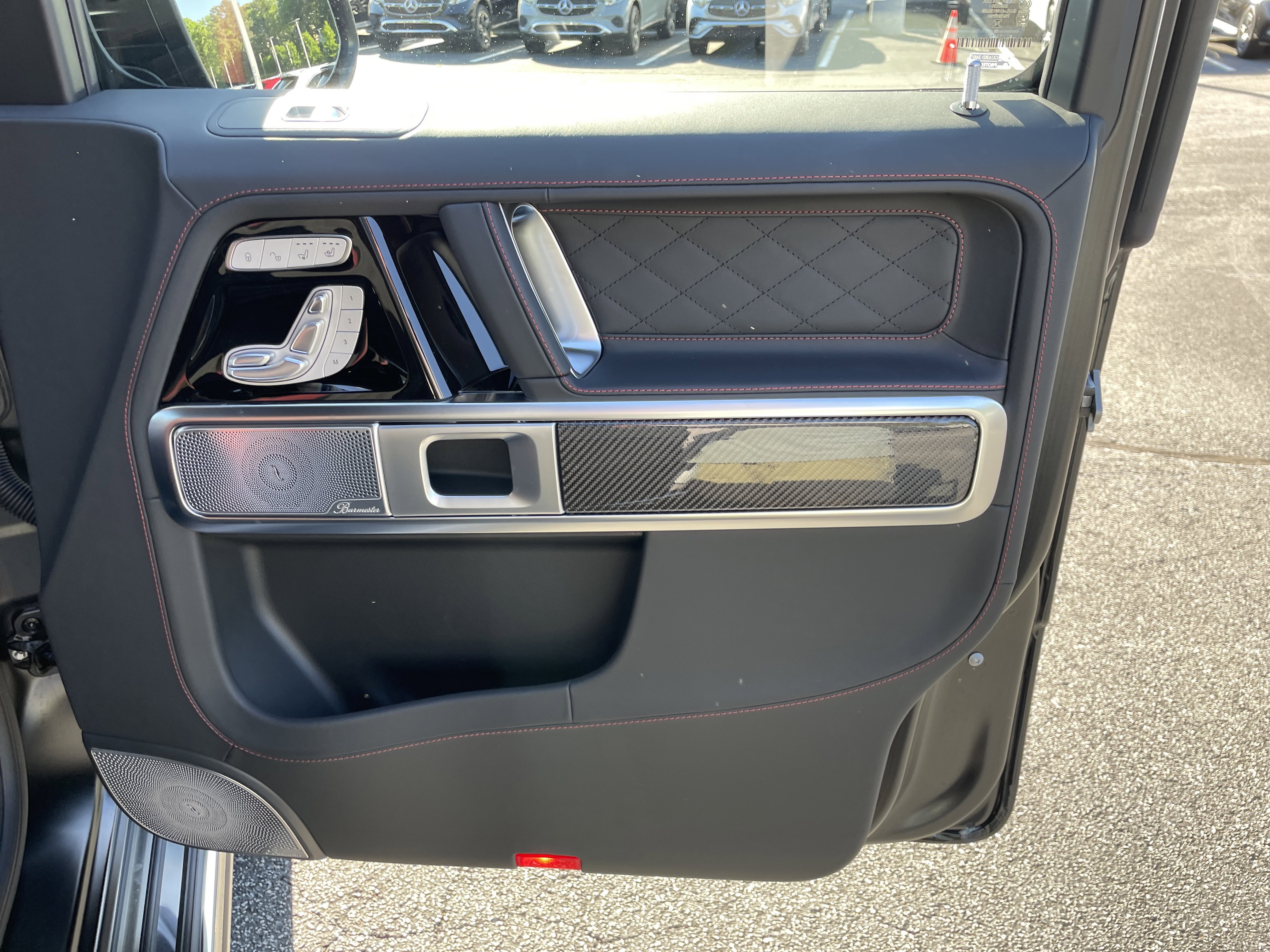 New 2026 MANUFAKTUR Night Black Magno Mercedes-Benz AMG® G 63 SUV image 41