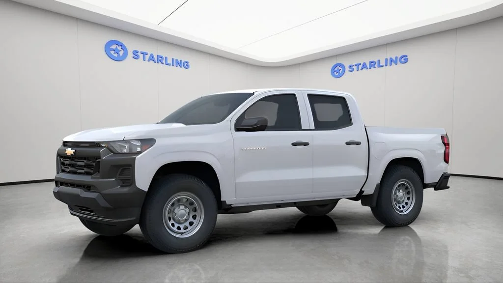 New 2026 Summit White Chevrolet WT image 3