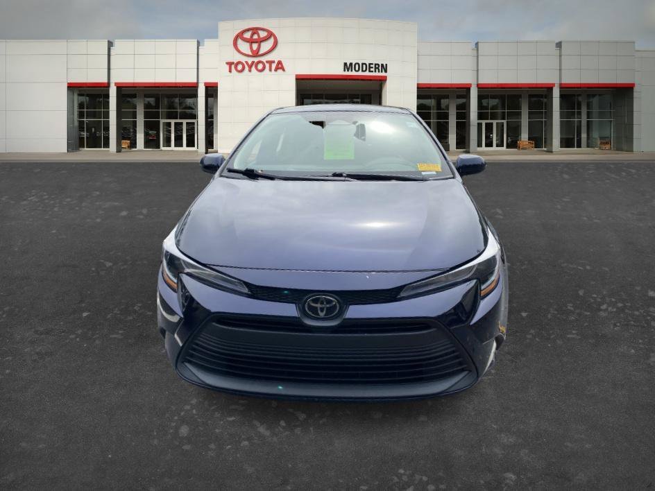 Used 2023 Blueprint Toyota LE image 10