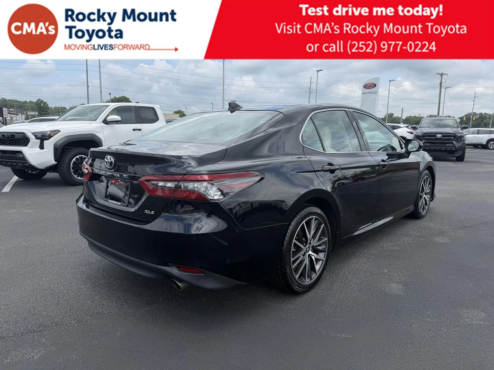 Used 2023 Midnight Black Metallic Toyota XLE image 7