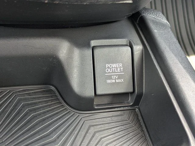 Used 2018 Lunar Silver Metallic Honda EX-L image 31