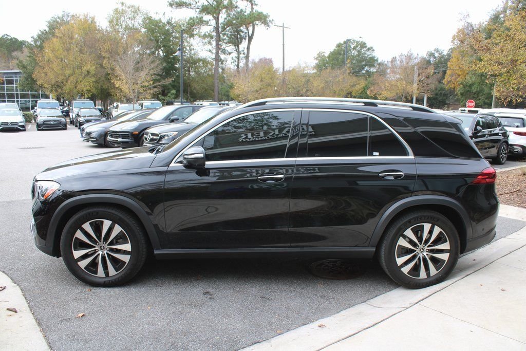 Used 2025 Black Mercedes-Benz GLE 450 image 13