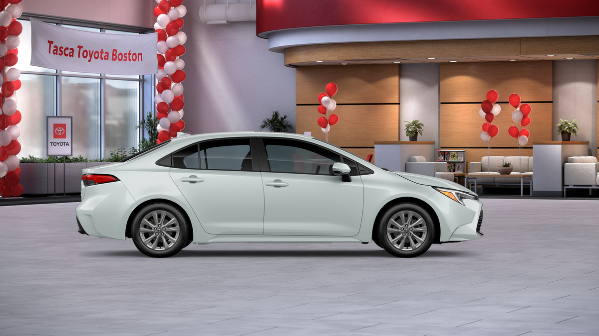 New 2026 Wind Chill Pearl Toyota Hybrid XLE image 42