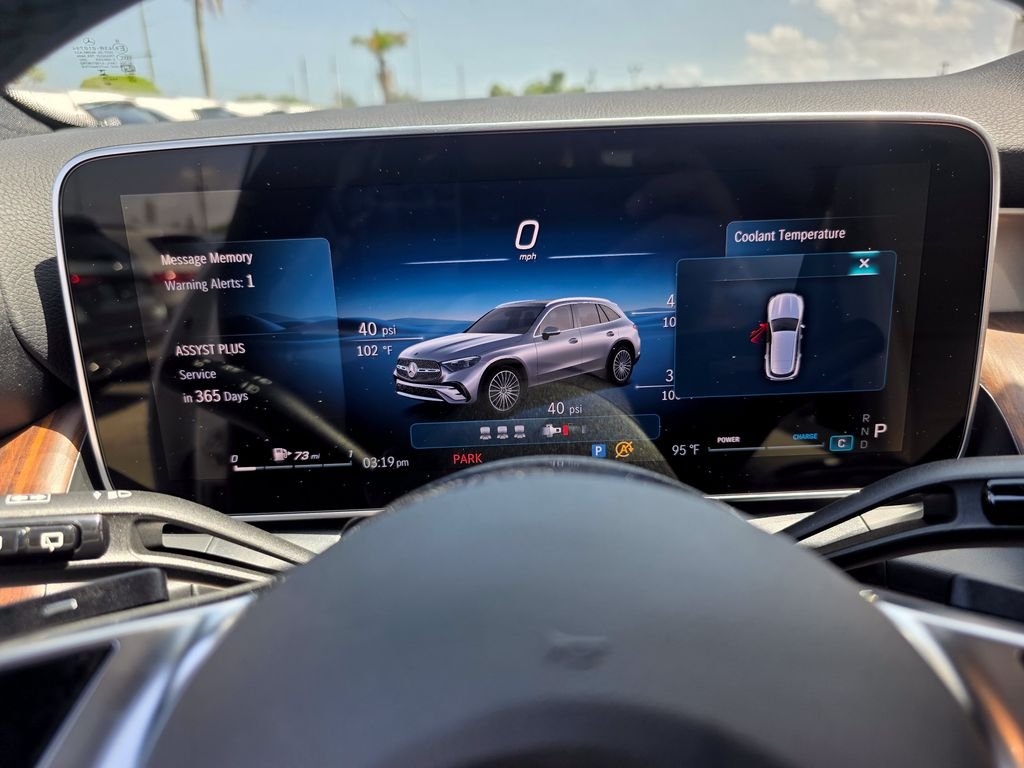 New 2026 White Mercedes-Benz GLC 300 image 22