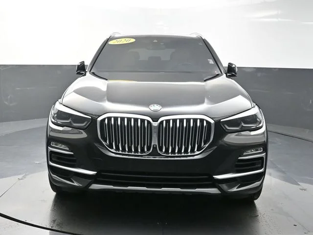 Used 2020 Black BMW sDrive40i image 2
